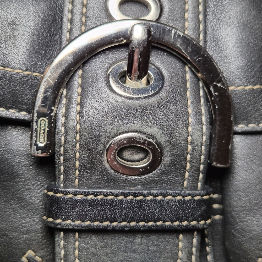 Vintage Coach Soho💥😱 Black Leather Buckle Flap Shoulder Bag - Y2K Style - Picture 7 of 10